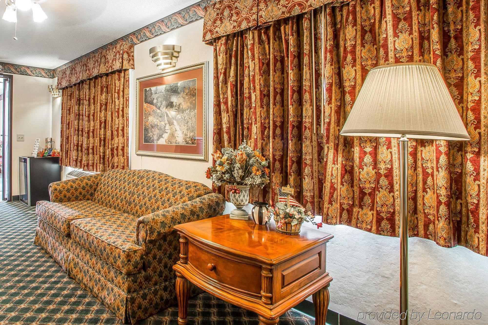 Rodeway Inn Montpelier Exterior photo