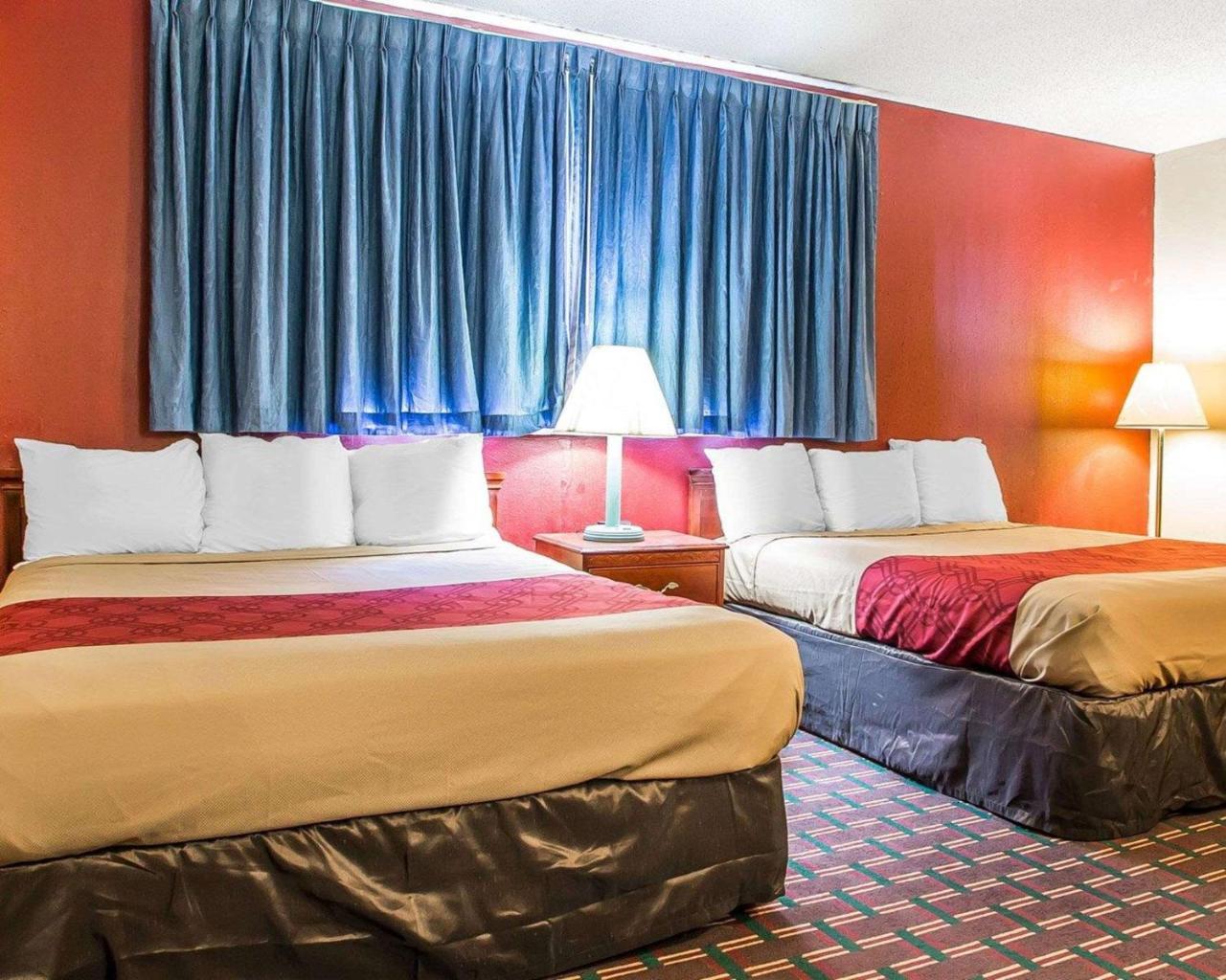 Rodeway Inn Montpelier Exterior photo